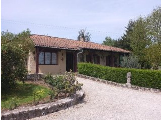 Countryside Bungalow With Large Garden...