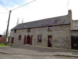 Longere Style House with Nice Plot