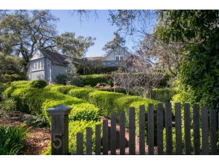 4 bedroom House For Sale: 5 Rosemary Ln