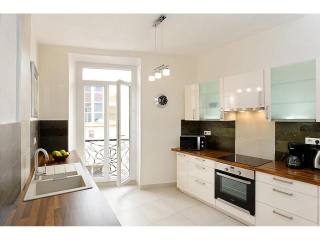 Fantastic one bed in Old Town