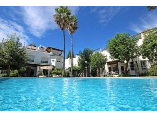 3 bedroom town house for sale