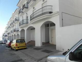 Commercial - A very spacious 140m2..