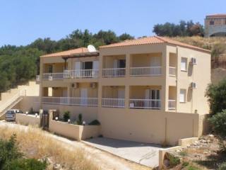 DC-392 PLAKA Apartment with Pool -..