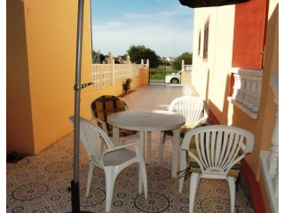 3 Bedrooms Town House For Sale