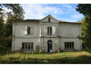 5 bedroom House For Sale: 33000 BORDEAUX