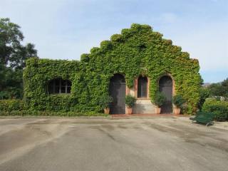 17 bedroom Character For Sale:..