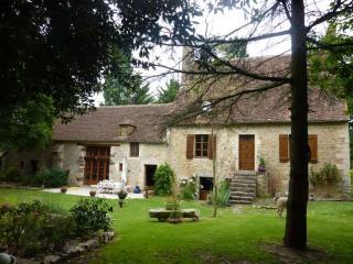 Entirely Renovated Spacious XVIIIth..