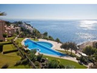 2 Bedrooms - Apartment - For Sale