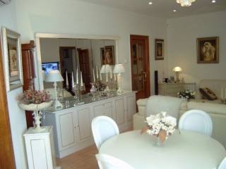 2 Bedrooms - Apartment - Girona - For..