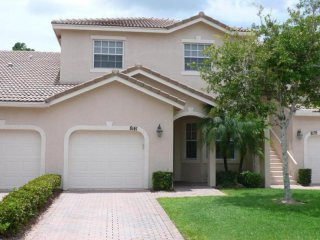 8141 Carnoustie Place, Port Saint..