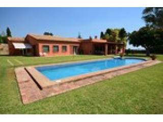 5 Bedrooms - Villa - Malaga - For Sale