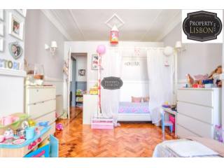 4 Bedrooms - Apartment - LISBON - For..