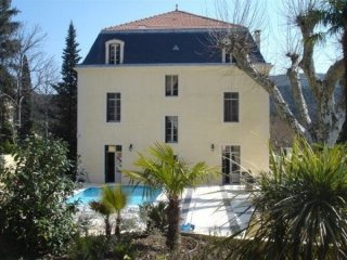 Extraordinary Maison De Maitre With 8..