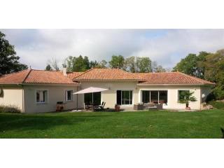 4 bedroom House For Sale: 87140 NANTIAT