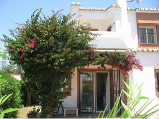 3 Bed Town House for sale in Calahonda