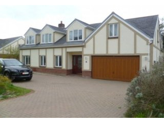 12 Glen Darragh Gardens, Glen Vine