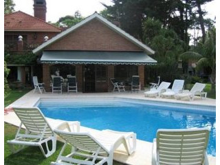 5 Bedroom House - For Rent - Beverly..