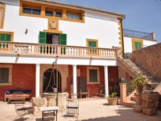 Authentic Majorcan Country Estate Near..