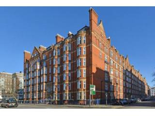 2 Bedrooms - Apartment - London - For..