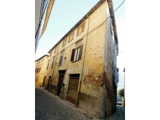 Wonderful Property In The Centre Of..