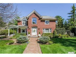 11 Rockaway Ave Garden City, NY 11530