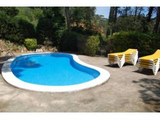 APARTMENT WITH POOL IN LLAFRANC