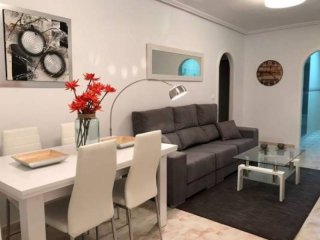 2 Bedroom 1 Bathroom Penthouse In La..