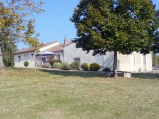 Character house and gites..