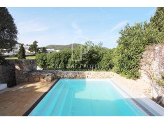 Pretty 2 bedroom terraced house with..