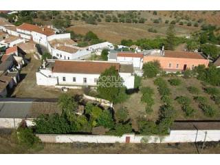 Large land for building rural tourism..