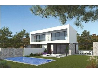 * Luxury 3 bed semi detached Villa with..