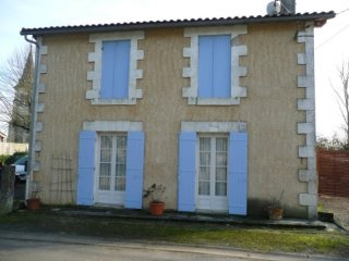 APS2466 Detached village house near..