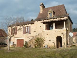 Near Villefranche-du-Perigord..