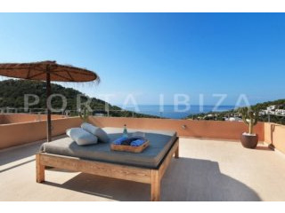 Fabulous apartment in Cala Carbo with..