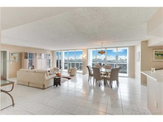 2 bedroom Flat For Sale: 1900 Sunset..