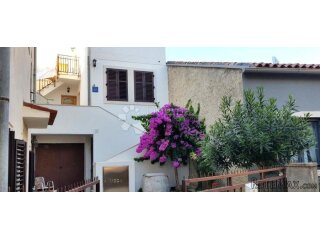 Rovinj centar – dva uređena stana na vrhunskoj lokaciji