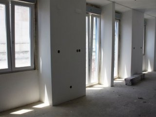 Lisbon T1 Apartment (Floor 2) for Sale..
