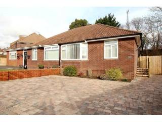 Unfurnished 2 bedroom Property For..