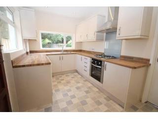 3 bedroom Semi-Detached House For Rent:..