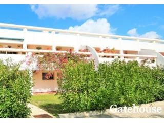 Apartment In Quadradinhos For Sale In..