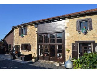 Beautiful 3 bed barn conversion with..