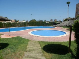 2 Bedrooms - Casa - Alicante - For Sale
