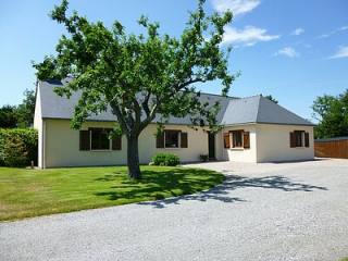 Beautiful, detached property, walk in..
