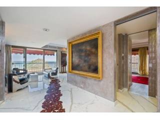 A 2 bed apartment, located in the heart..