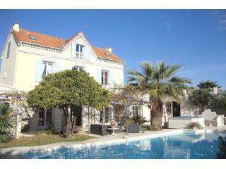 6 bedroom Character For Sale: 06400..