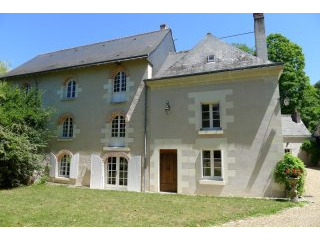Stunning Home A Stones Throw From Tours