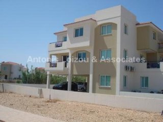 Two Bedroom Apartment With Communal Pool