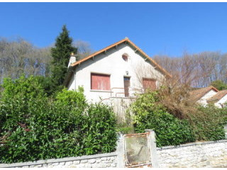 Big house to renovate in gorgeous..