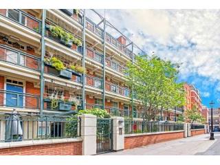 Fletcher Building, Martlett Court..