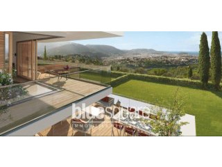 New 172 m2 apartment on ground level -..